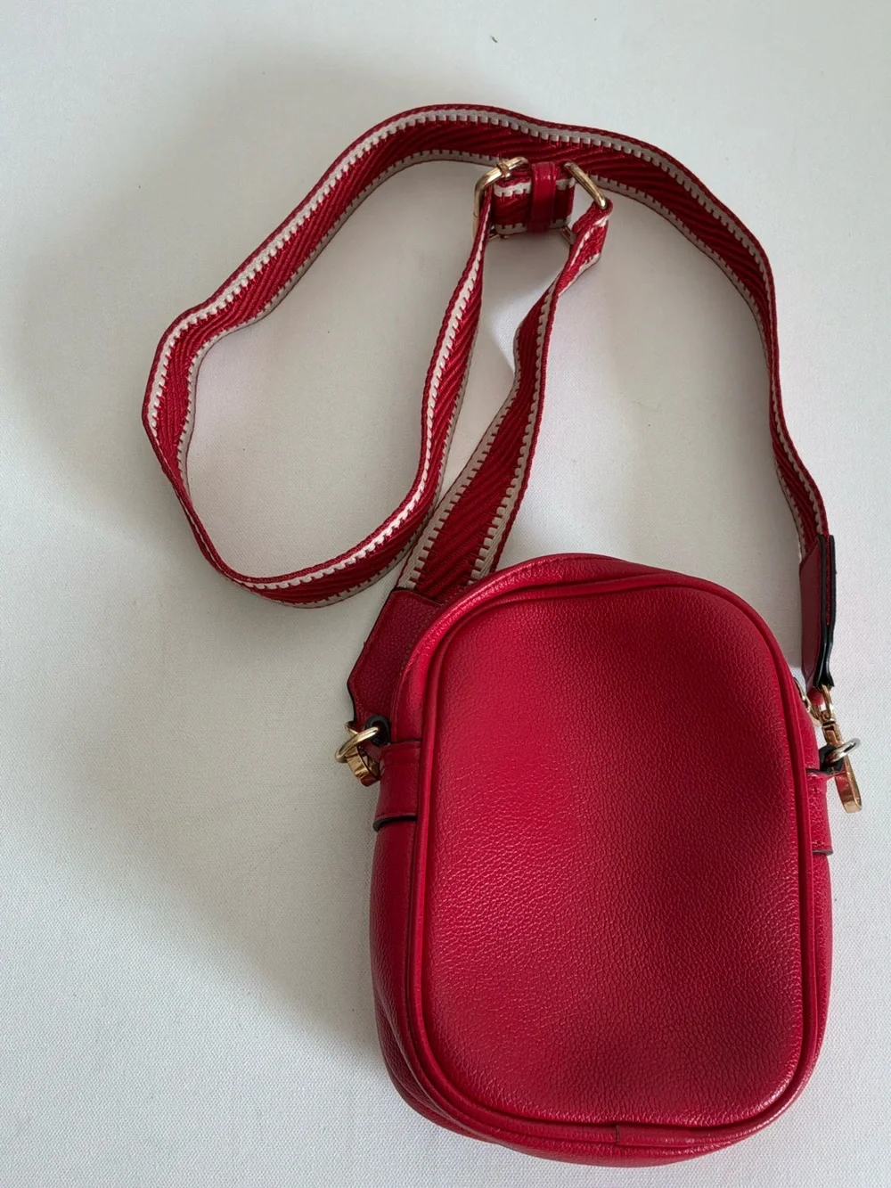 Red Double Zip Crossbody Bag w/ Adjustable Striped Guitar Strap